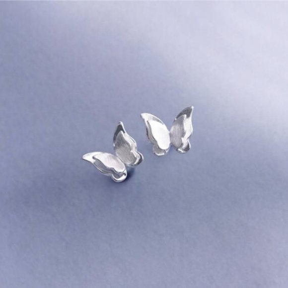 NEW 925 Sterling Silver Butterfly Stud Earrings - Picture 5 of 8
